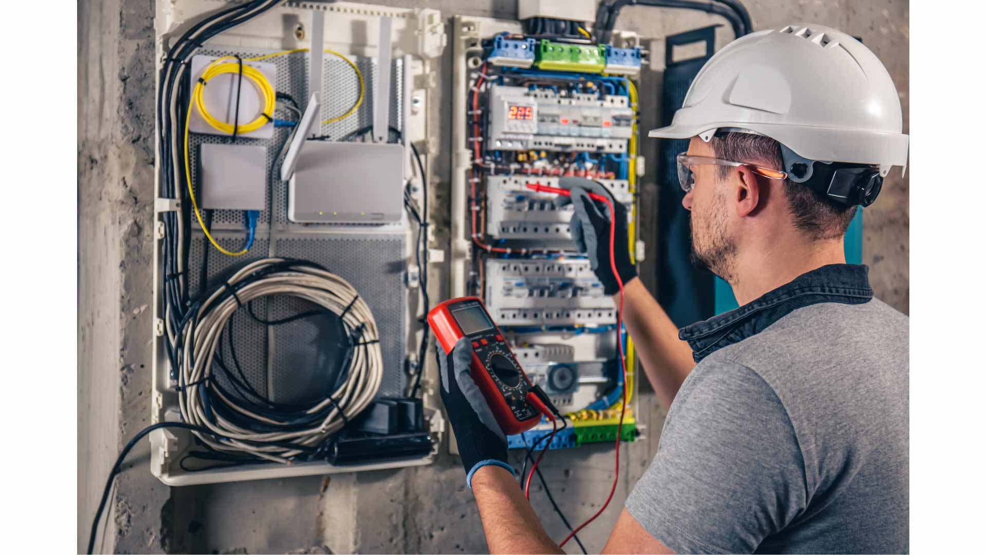 Elektrik Tesisat Bakım & Onarım & Montaj
